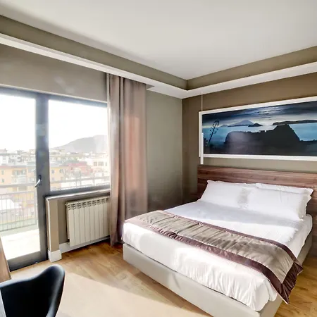 7th Floor Konukevi Napoli