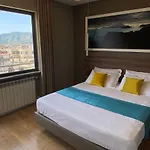 7th Floor Neapol