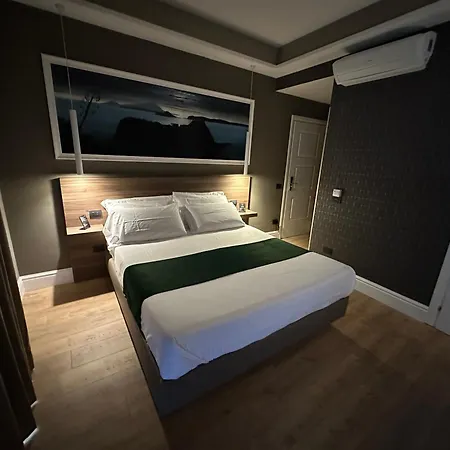 7th Floor Гостевой дом 4*