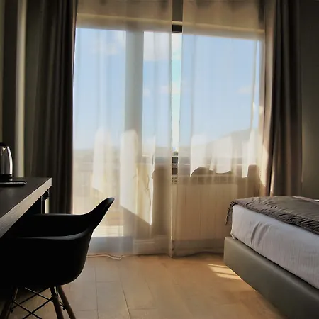 7th Floor Гостевой дом 4*