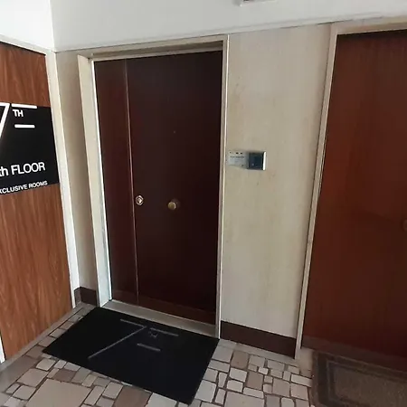7th Floor