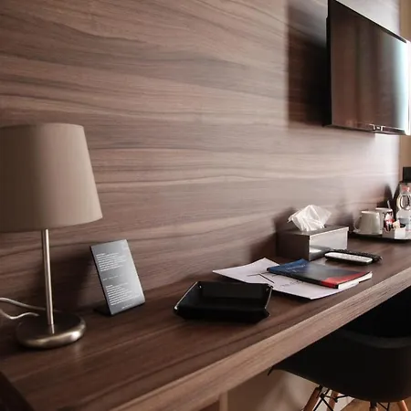 Гостевой дом 7th Floor Неаполь
